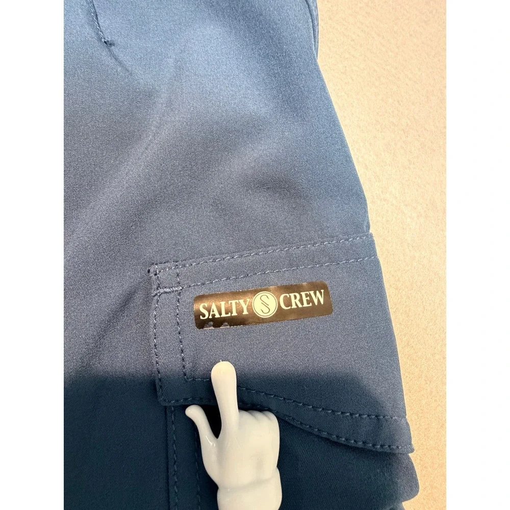 Salty Crew Mens Board Shorts Blue Cargo Quick Dry Stretch Size 40‎